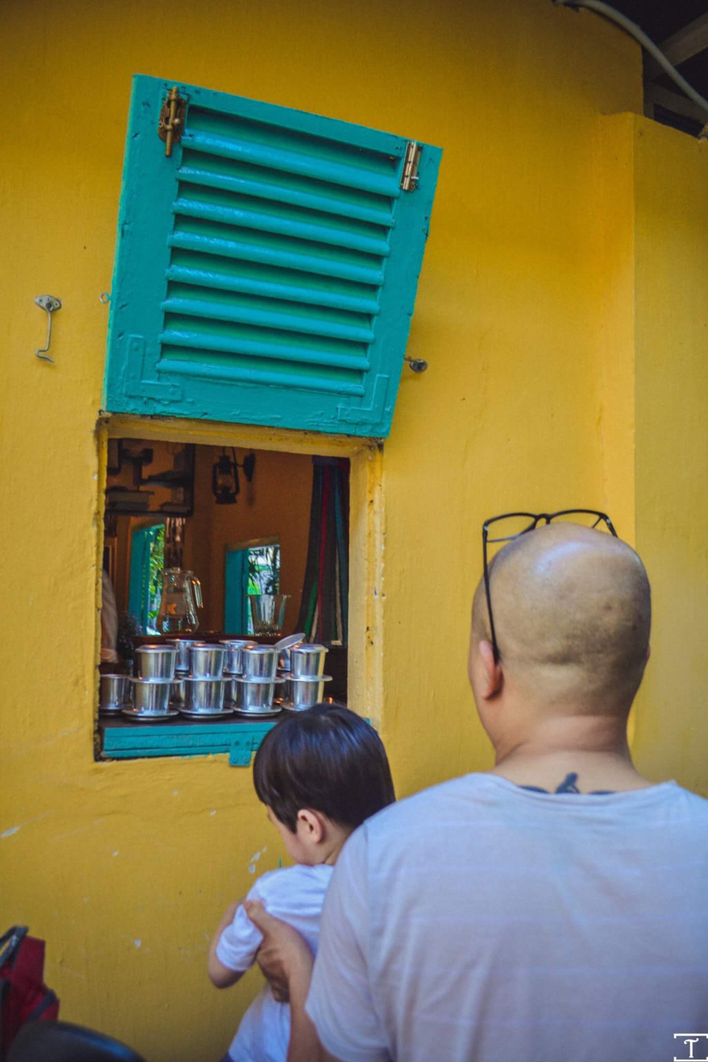 Những[-]con[-]hẻm[-]thú[-]vị[-]làm[-]nên[-]vẻ[-]đẹp[-]Sài[-]Gòn[-]